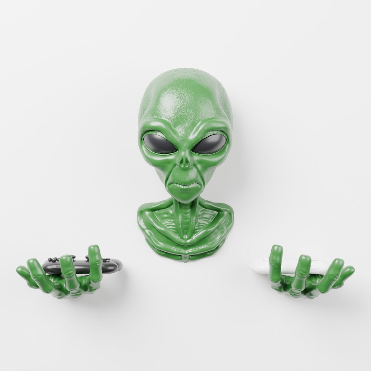 Alien Bust Wall Mount with Hands – Headset Holder & Sci-Fi Wall Decor - Northern Foundry