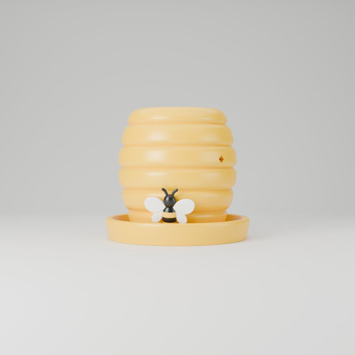 Beehive Planter – Honey Skep Pot with Bumblebee - Northern Foundry