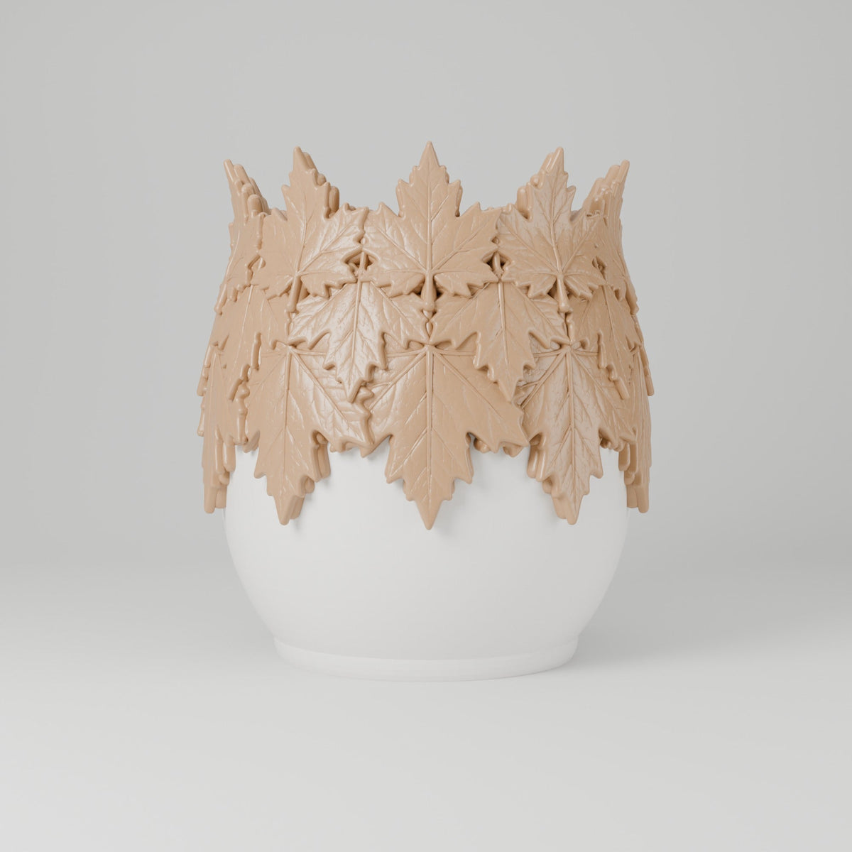 Maple Leaf Vase – Two-Tone Autumn Decor - Northern Foundry
