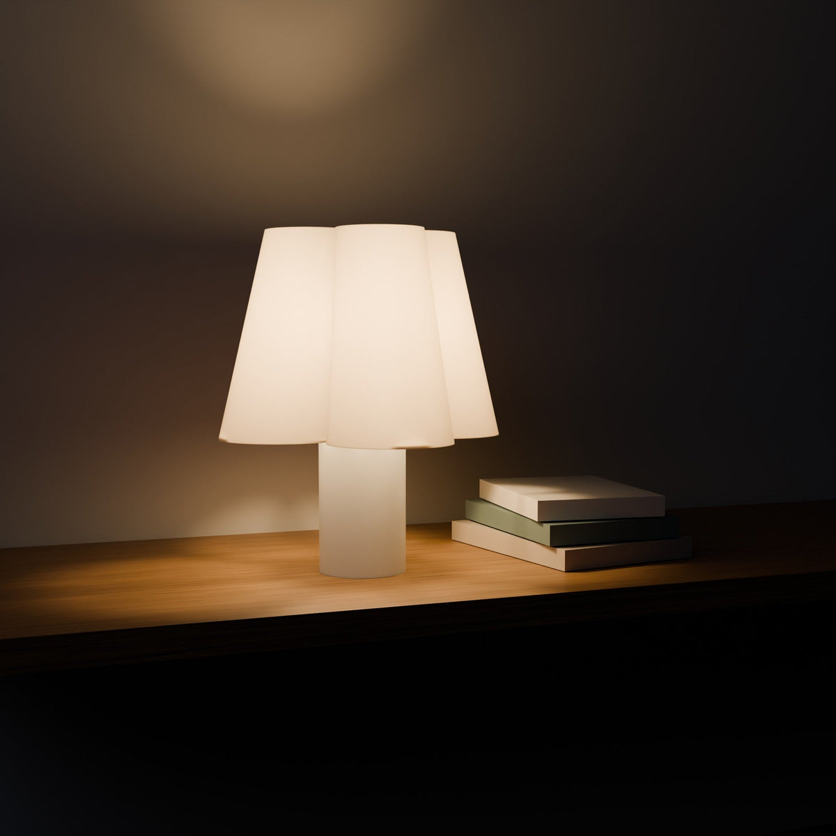 Norwyn Scalloped Table Lamp – 3D Printed Modern Bedside Lamp (White) - Northern Foundry
