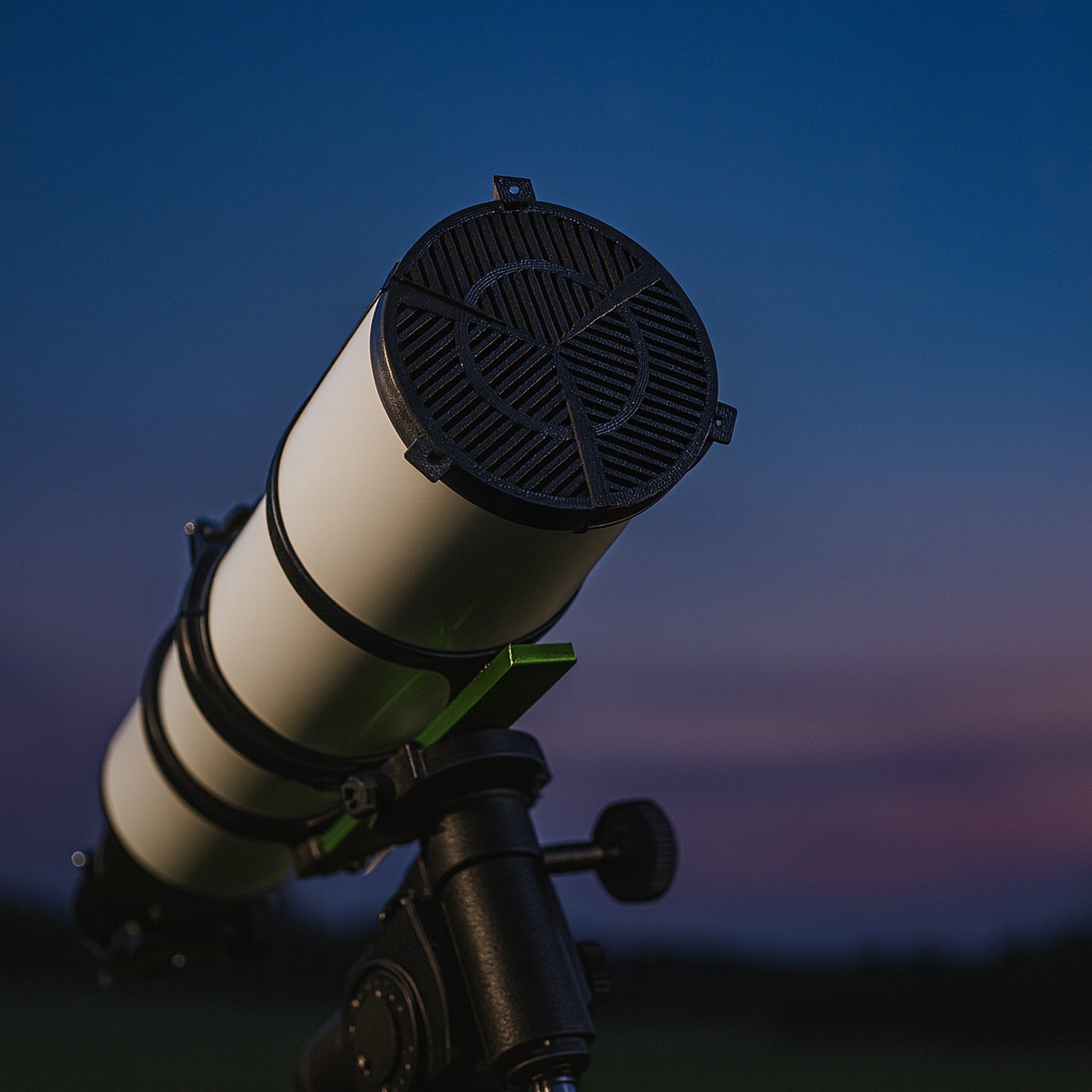 Universal Bahtinov Focus Mask — Achieve Razor-Sharp Stars in Seconds